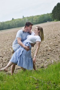 My Engagement Pictures! – Midwest Mattie